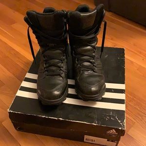 Adidas gsg9.2 boot